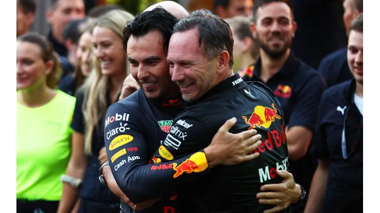 Horner halagó a Sergio Pérez y dio pistas sobre su futuro
