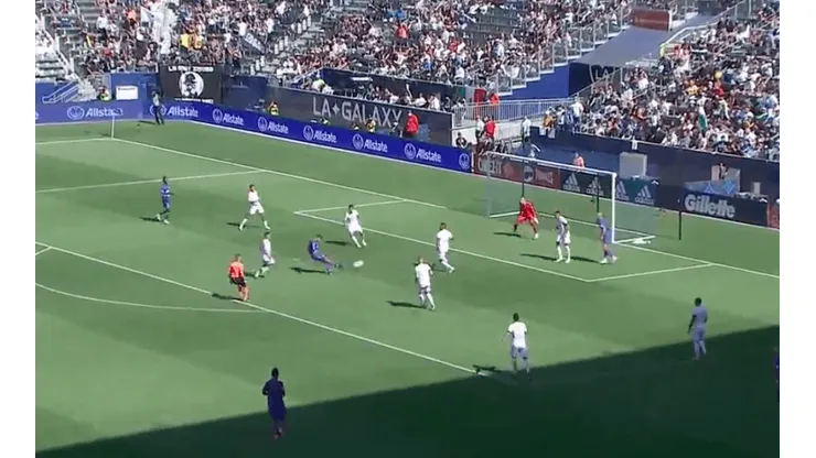 Chicharito marcó su sexto gol de la temporada contra el Austin.