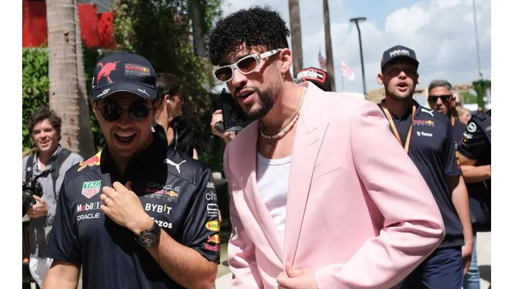 Bad Bunny y Checo Pérez en el GP de Miami