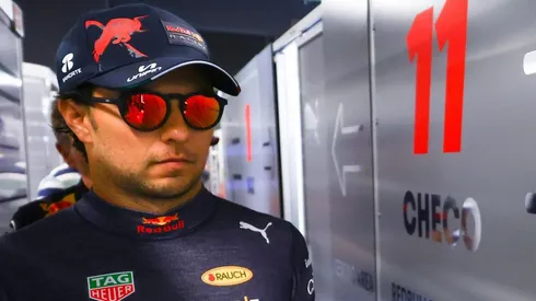 Checo Pérez calienta motores para el GP de Mónaco.