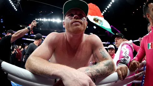 Canelo Álvarez salió a responder a la crítica de Oscar De La Hoya por jugar demasiado golf