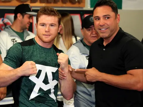 Oscar de la Hoya felicitó a David Benavídez y le envió una indirecta a Canelo Álvarez