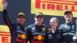 La queja de Checo al recibir la orden de dejar ganar a Verstappen