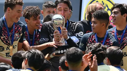 Celebración del América Sub 20 por su título de campeón en el Clausura 2022.