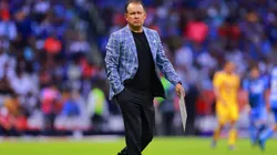 Cruz Azul anunció la salida de Juan Reynoso tras culminar su participación en el Clausura 2022