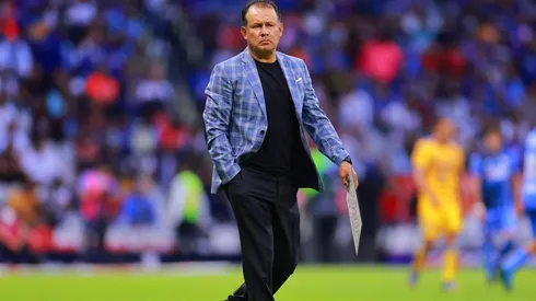 Cruz Azul anunció la salida de Juan Reynoso tras culminar su participación en el Clausura 2022