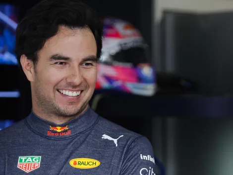 Red Bull se desvive en halagos a Checo pero no adelanta su renovación