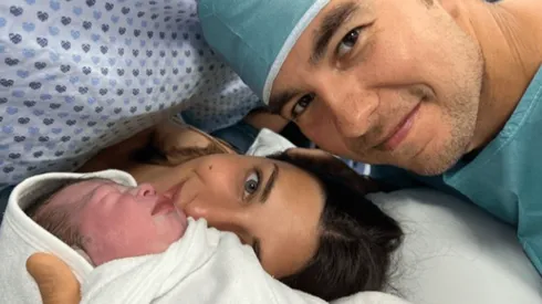 Sergio Checo Pérez recibe una nueva vida en su familia.