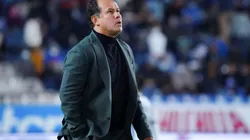 Juan Reynoso atacó a los fanáticos de Cruz Azul.