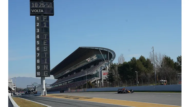 La recta principal del Circuito de Montmeló, Catalunya.