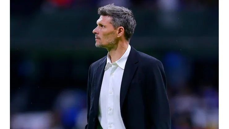 Ortiz llegó a suplir a Santiago Solari como interino
