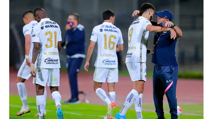 Los tres futbolistas que piden no negociar en Pumas para premiar a Andrés Lillini