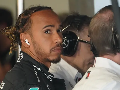 Lewis Hamilton discutió la estrategia de Mercedes