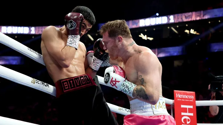 Canelo Álvarez Dmitry Bivol 2022