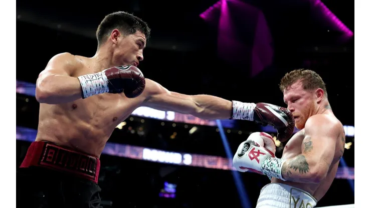 Dmitry Bivol le dedicó un "feliz 5 de Mayo" a los haters de Canelo