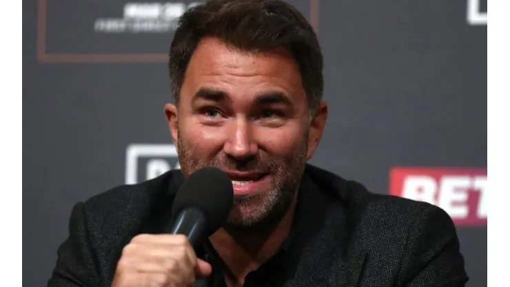 Hearn dijo cómo va ganarle Canelo a Golovkin.
