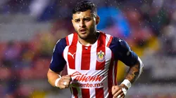 Vega fue embargado por la emotividad de repasar en pocos minutos su carrera