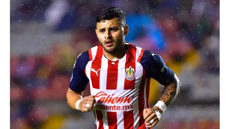 Vega fue embargado por la emotividad de repasar en pocos minutos su carrera