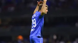 Santiago Giménez arenga a Cruz Azul.