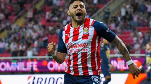 Alexis Vega piensa que Chivas es el rival a ganar.