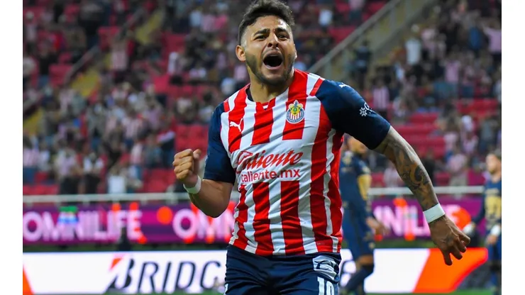 Alexis Vega piensa que Chivas es el rival a ganar.
