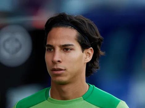 Afición del Betis explota contra Lainez