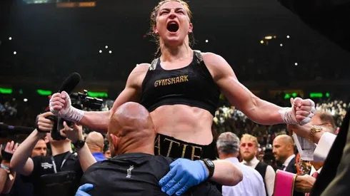 Taylor derrotó ajustadamente a Amanda Serrano.