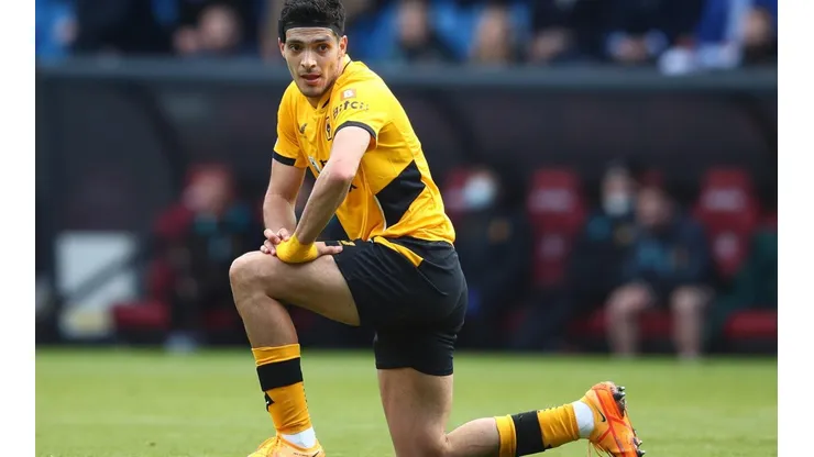 Raúl Jiménez ante el Burnley, partido en el que se fue en blanco.