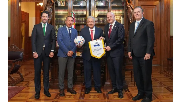 Infantino tuvo importantes reuniones en la Ciudad de México.