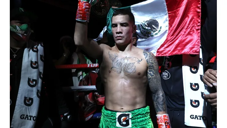 Óscar Valdez irá en busca de una marca que posee Canelo Álvarez