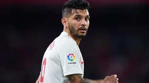 La razón por la que Tecatito se ausentó en prácticas del Sevilla
