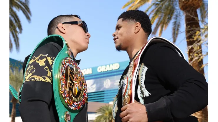 Un tercer cinturón se pone en juego para la batalla entre Oscar Valdez y Shakur Stevenson