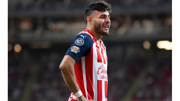 Chivas se reune por última vez con Alexis Vega.