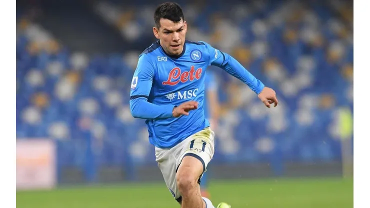 En Napoli piensan en la permanencia del Chucky Lozano por un tiempo más.