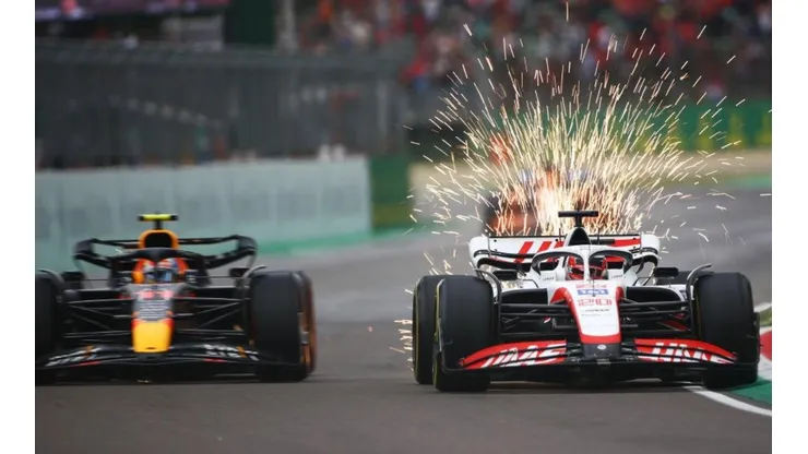 Checo Pérez y su enorme maniobra.