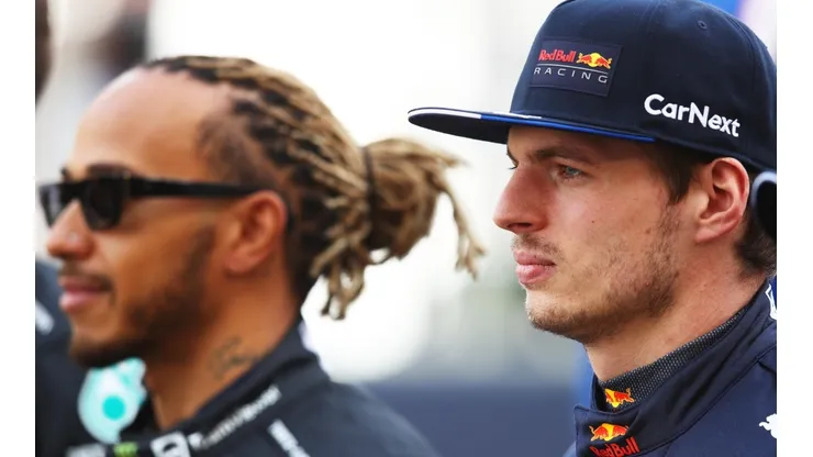 Max Verstappen le "complica" la compra del Chelsea a Lewis Hamilton