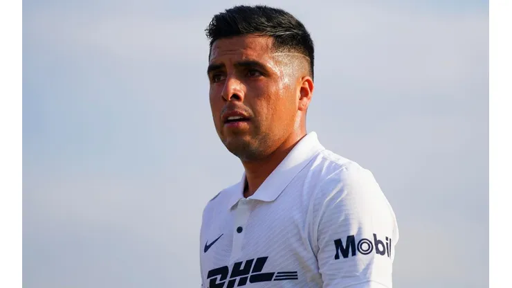 Leonel López se lesionó ante Atlético de San Luis.