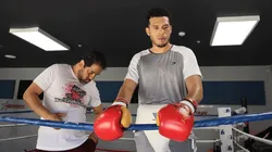 David Benavídez toma una decisión desesperada para ponerse en el camino de Canelo