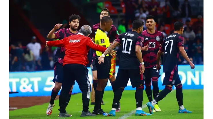 Ciudad de Mexico, 30 de marzo de 2022. Jugadores de la Selección Nacional de Mexico y Gerardo Martino