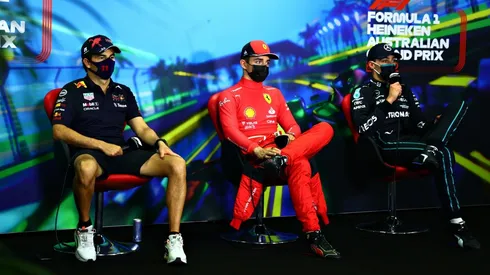 Sergio Pérez, Charles Leclerc y George Russell tras el Gran Premio de Australia.