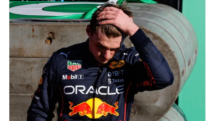 Max Verstappen, preocupado por los problemas en su monoplaza.