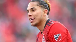 Salcedo vio de nuevo la roja.