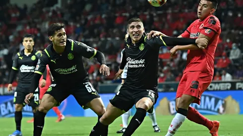 El empate ante Toluca tuvo un desenlace frustrante para Chivas.
