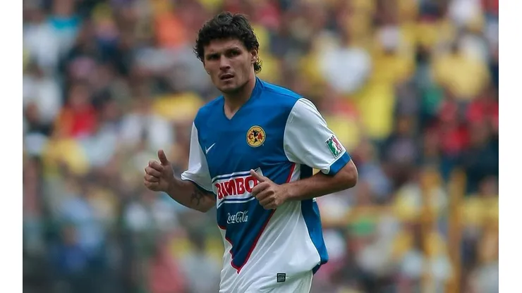 Fernando Ortiz en su etapa como jugador del América.