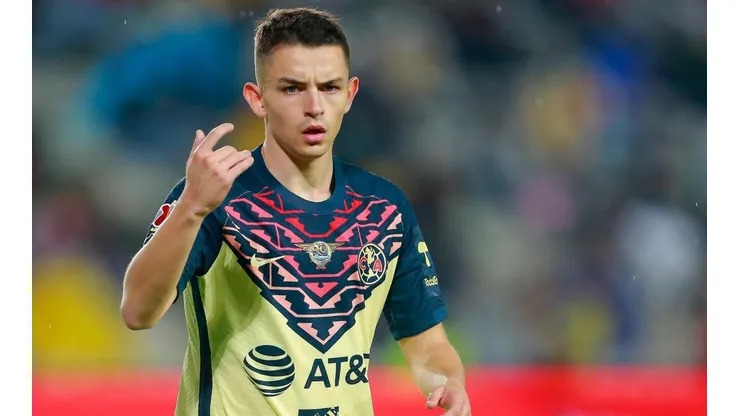 Álvaro Fidalgo tiene contrato con el América hasta junio de 2025.