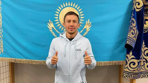 Gesto de grandeza: El regalo de Gennady Golovkin a Murata apenas terminada la pelea