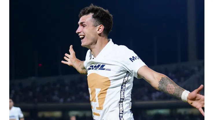 Juan Dinenno no para de anotar con Pumas.