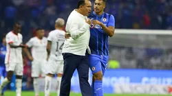 Iván Morales hace público un reclamo hacia Juan Reynoso