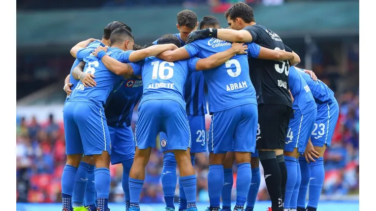 Cruz Azul se mide ante Pumas por la Concachampions.