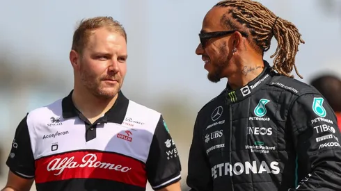 Bottas disfruta del mal presente de Mercedes y Hamilton